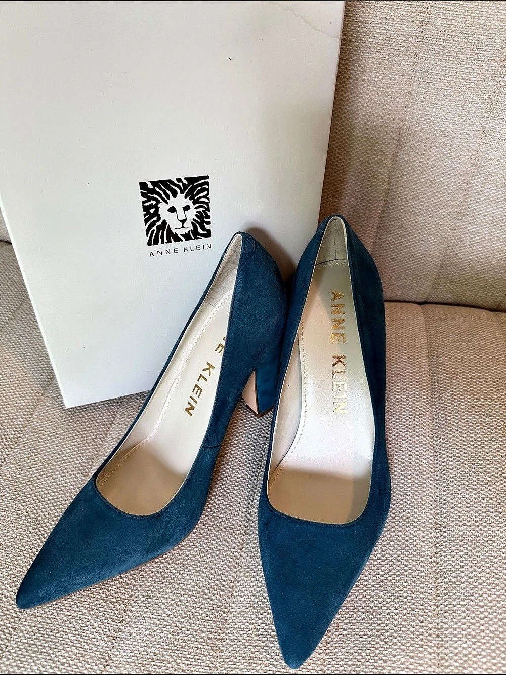 Anne Klein AKHOLLYN Pointed Toe Pumps Blue US 7.5 M